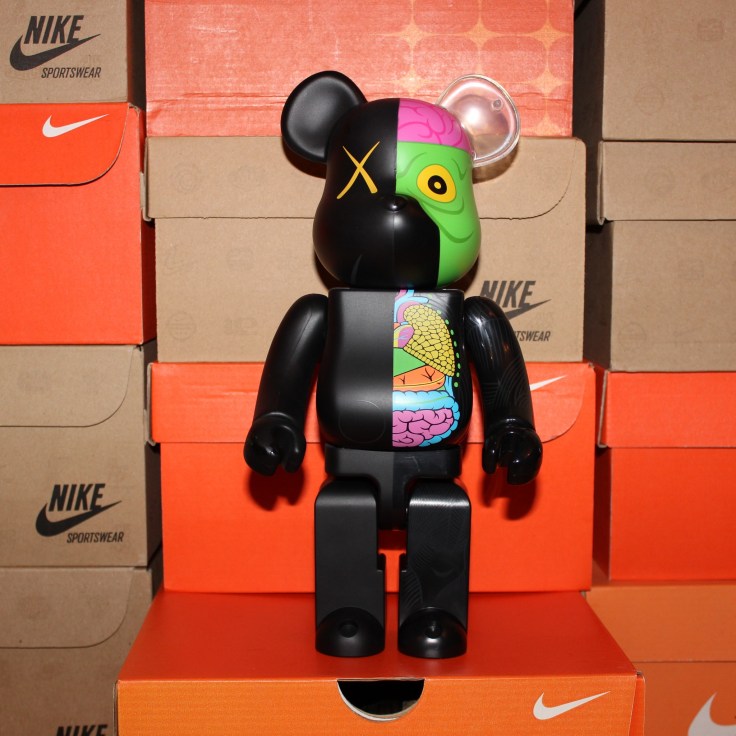 Bearbrick collaboration with KAWS 2009