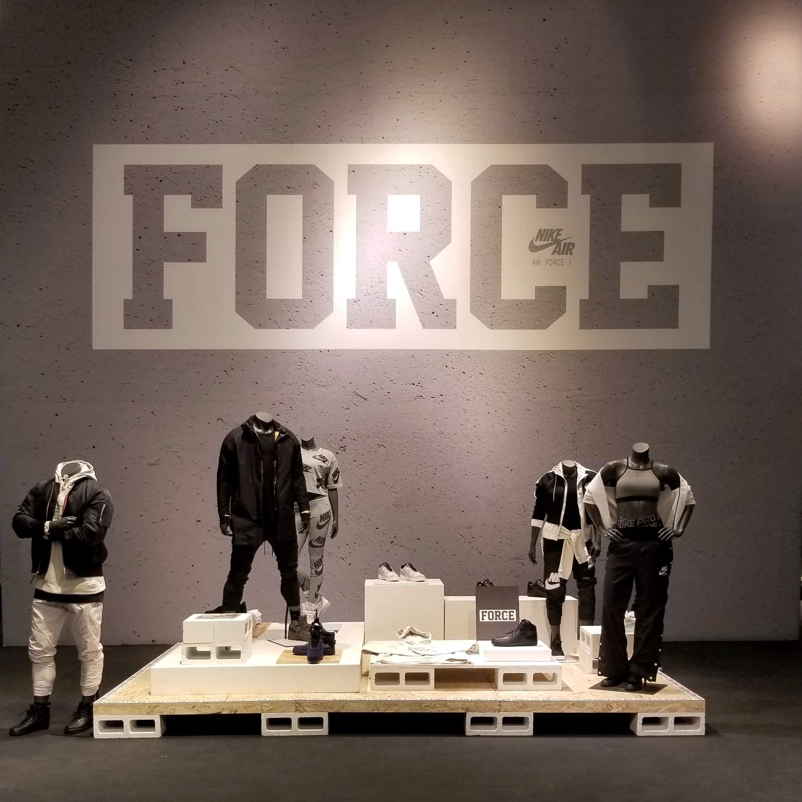 niketown in caesars palace