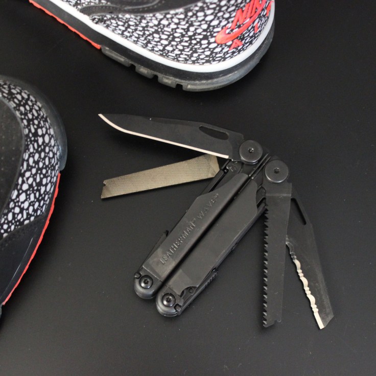 Leatherman Wave in Matte Black